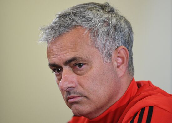 Football. UEFA Champions League. FC Manchester United holds training session
