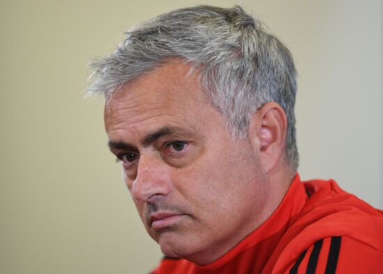 Football. UEFA Champions League. FC Manchester United holds training session