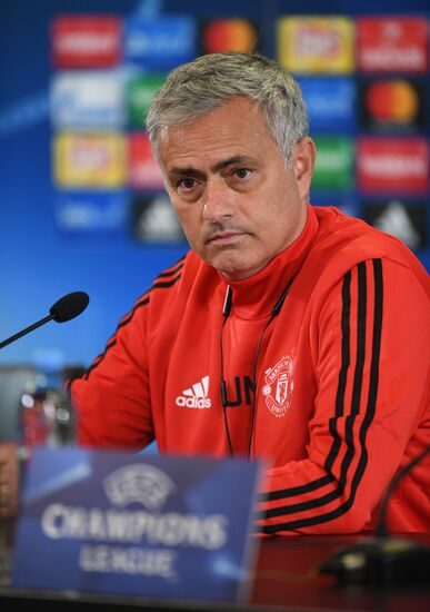 Football. UEFA Champions League. FC Manchester United holds training session