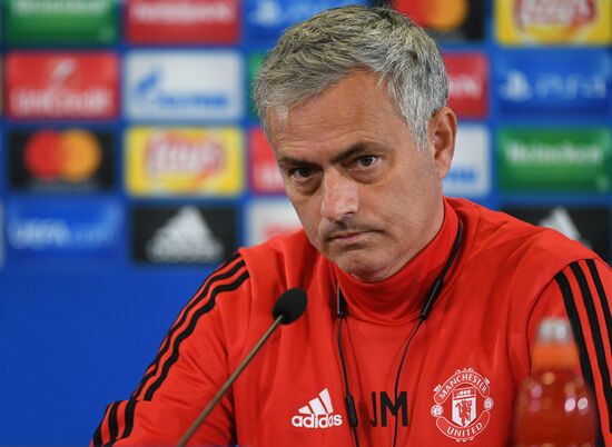 Football. UEFA Champions League. FC Manchester United holds training session