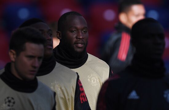 Football. UEFA Champions League. FC Manchester United holds training session