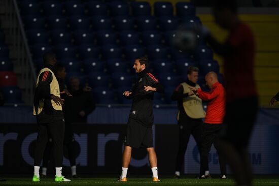 Football. UEFA Champions League. FC Manchester United holds training session