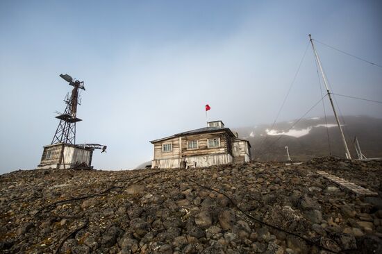 Tikhaya Bay polar station on Hooker Island, part of Franz Josef Land archipelago