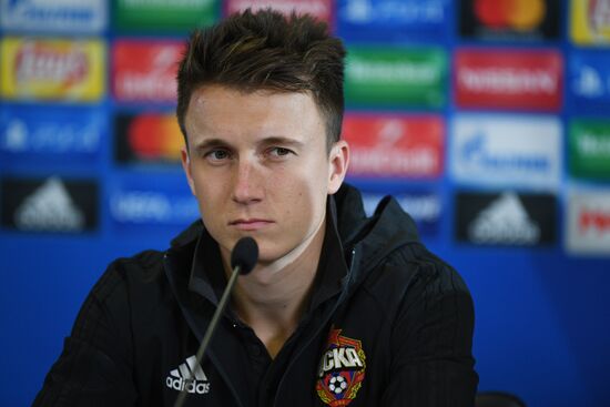 Football. UEFA Champions League. FC CSKA holds training session