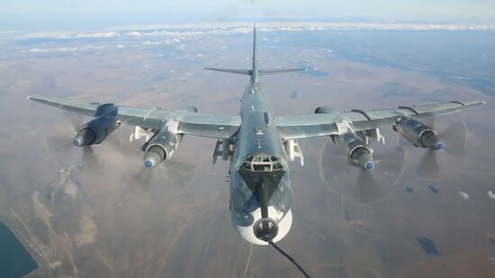 Tu-95MS strikes terrorist facilities in Syria with KhA-101 cruise missiles