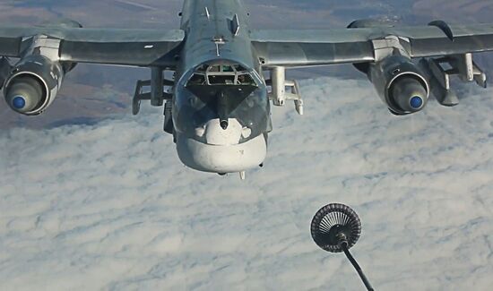 Tu-95MS strikes terrorist facilities in Syria with KhA-101 cruise missiles
