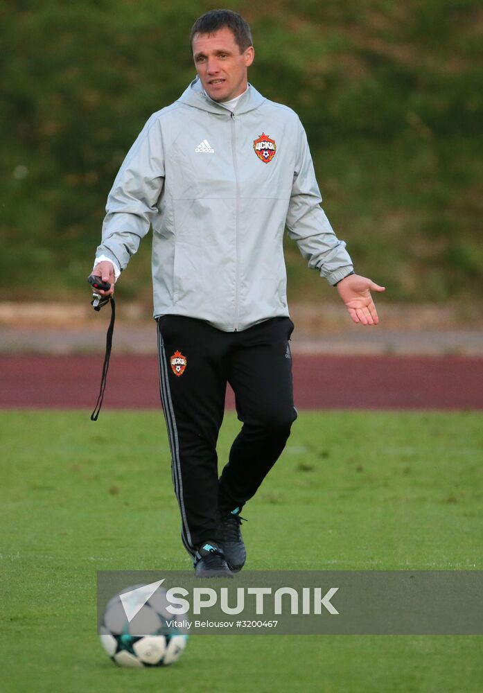 Football. UEFA Champions League. FC CSKA holds training session