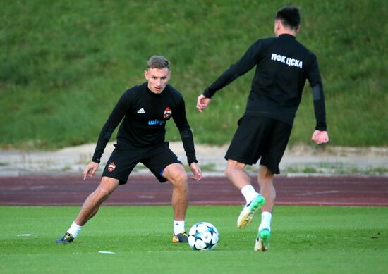 Football. UEFA Champions League. FC CSKA holds training session