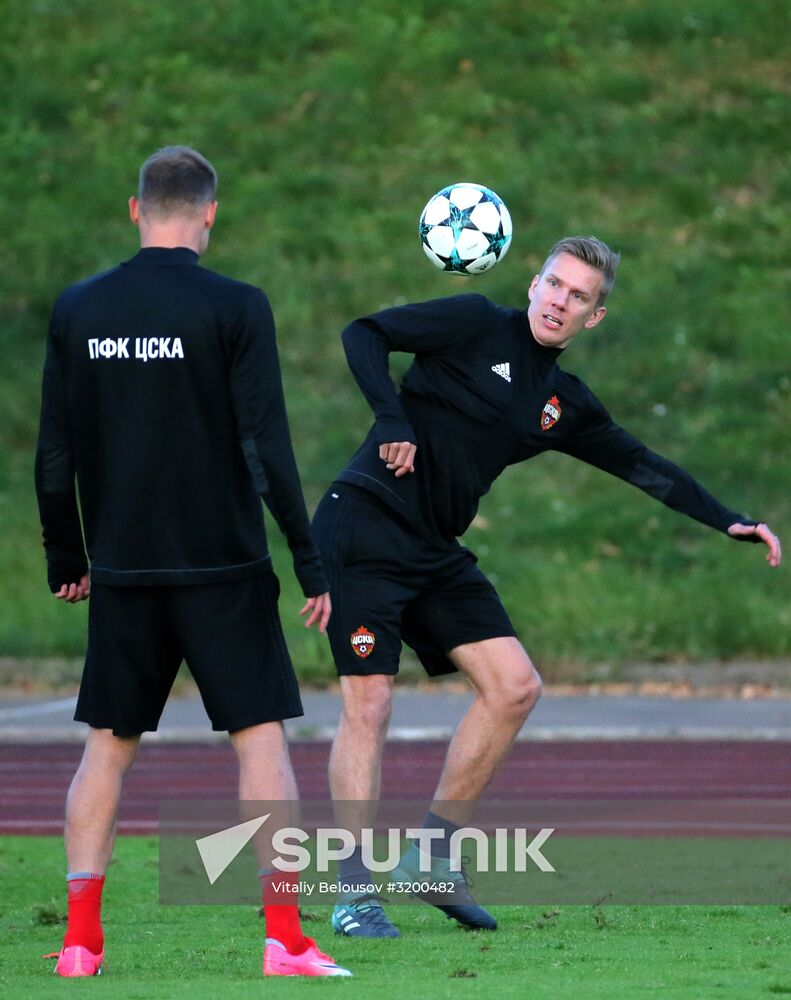 Football. UEFA Champions League. FC CSKA holds training session