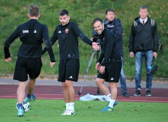 Football. UEFA Champions League. FC CSKA holds training session