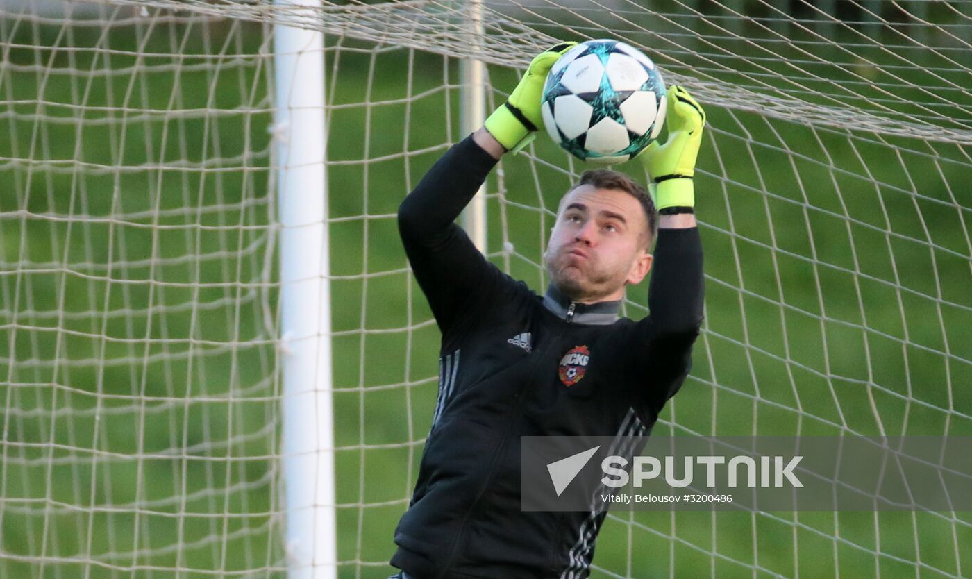 Football. UEFA Champions League. FC CSKA holds training session