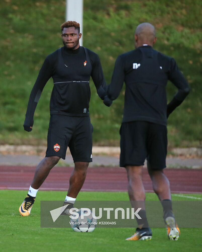 Football. UEFA Champions League. FC CSKA holds training session