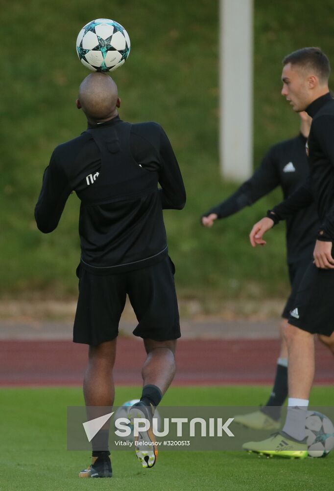 Football. UEFA Champions League. FC CSKA holds training session