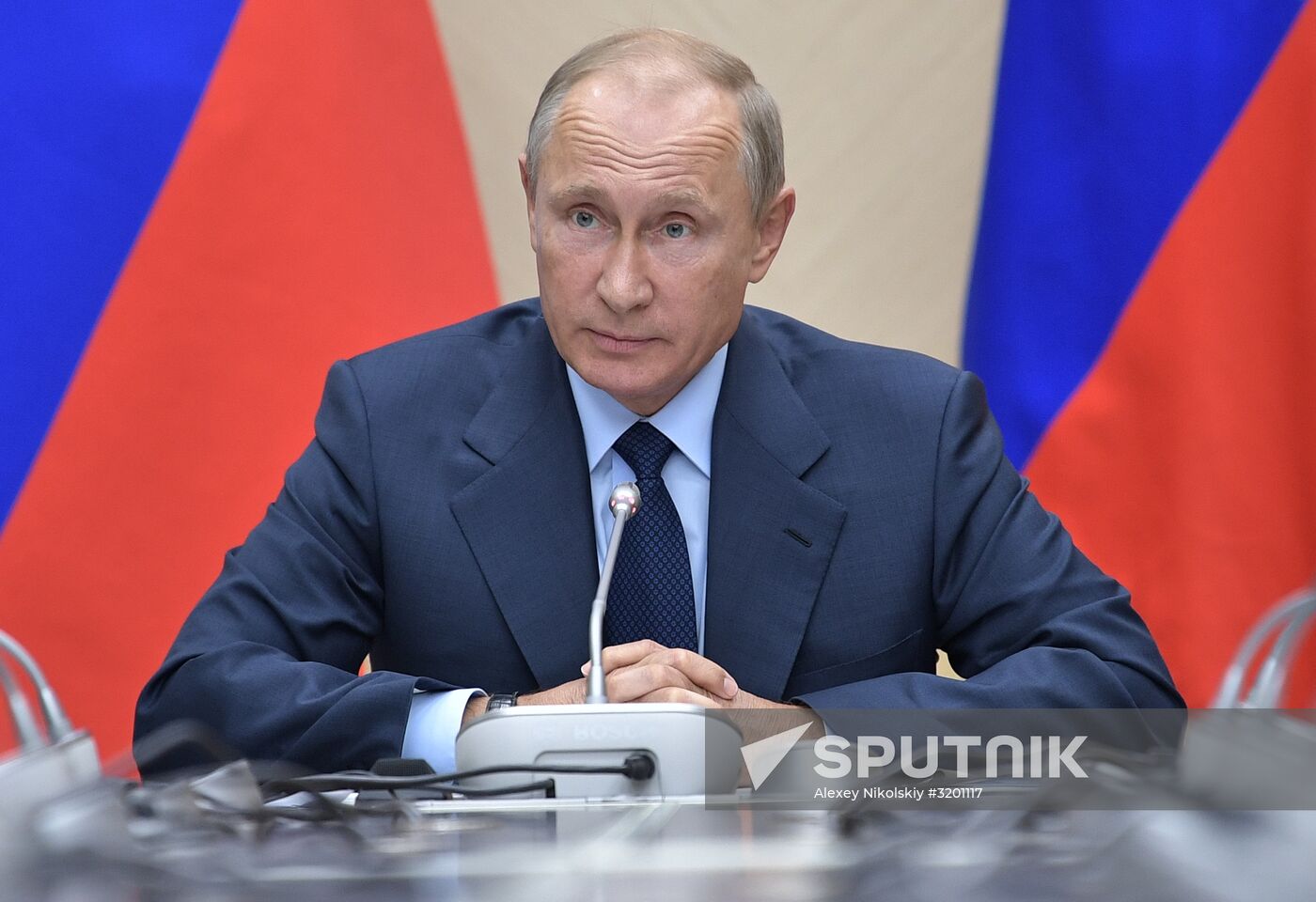 President Vladimir Putin holds meeting with Government members