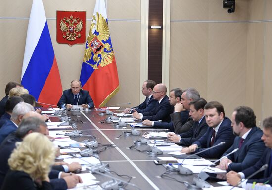 President Vladimir Putin holds meeting with Government members