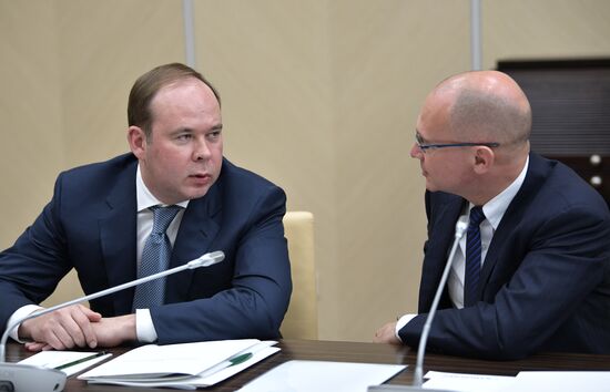President Vladimir Putin holds meeting with Government members