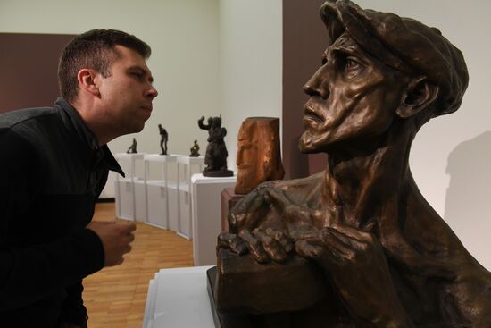 Opening of exhibitions, Mr. 1917 and Wind of Revolution: Sculpture of 1918-early 1930s
