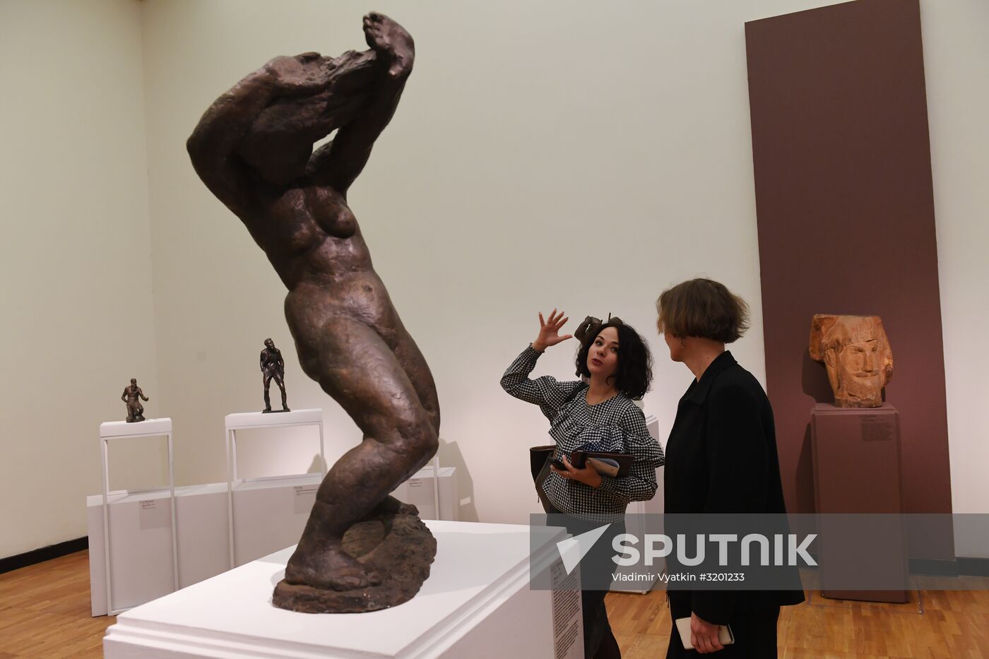 Opening of exhibitions, Mr. 1917 and Wind of Revolution: Sculpture of 1918-early 1930s