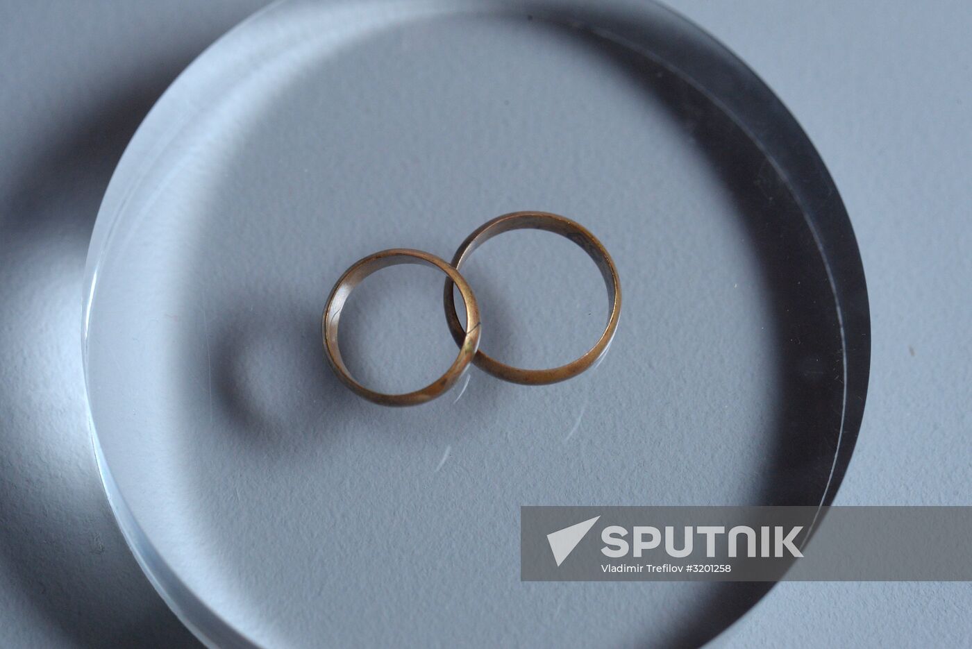 Lenin historical document exhibition items