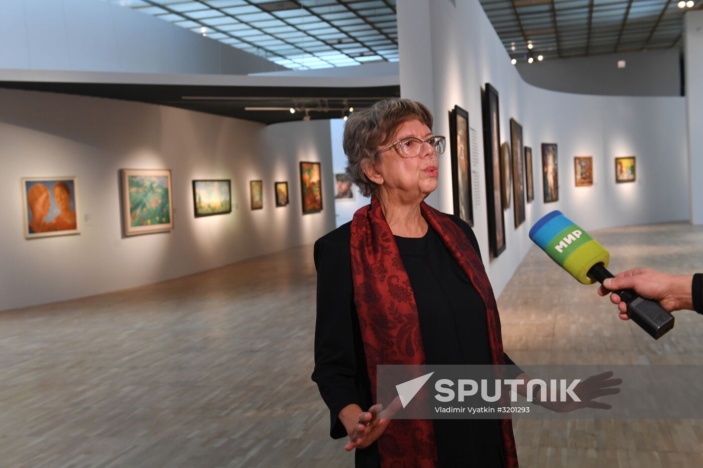 Opening of exhibitions, Mr. 1917 and Wind of Revolution: Sculpture of 1918-early 1930s