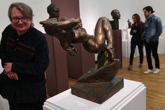 Opening of exhibitions, Mr. 1917 and Wind of Revolution: Sculpture of 1918-early 1930s