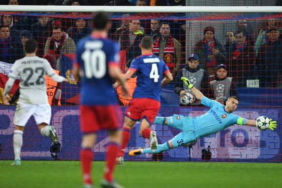 Football. UEFA Champions League. CSKA vs. Manchester United
