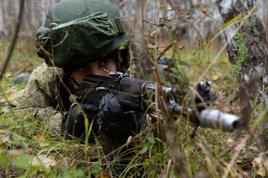 Novosibirsk air defense division of Strategic Missile Troops holds exercise