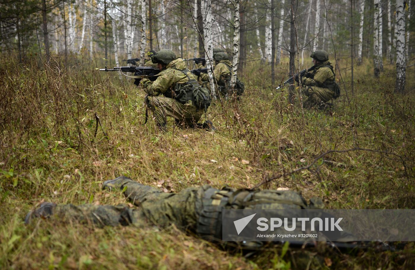 Novosibirsk air defense division of Strategic Missile Troops holds exercise