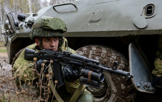 Novosibirsk air defense division of Strategic Missile Troops holds exercise