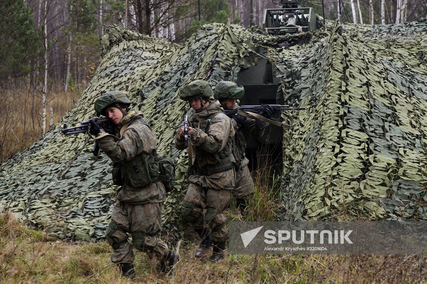 Novosibirsk air defense division of Strategic Missile Troops holds exercise