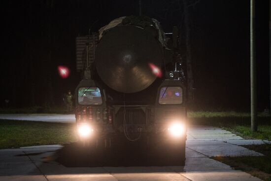 Novosibirsk air defense division of Strategic Missile Troops holds exercise