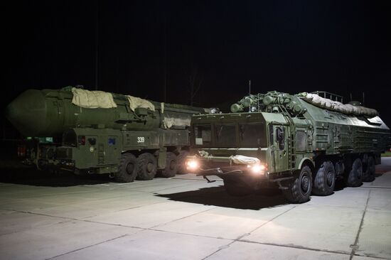 Novosibirsk air defense division of Strategic Missile Troops holds exercise