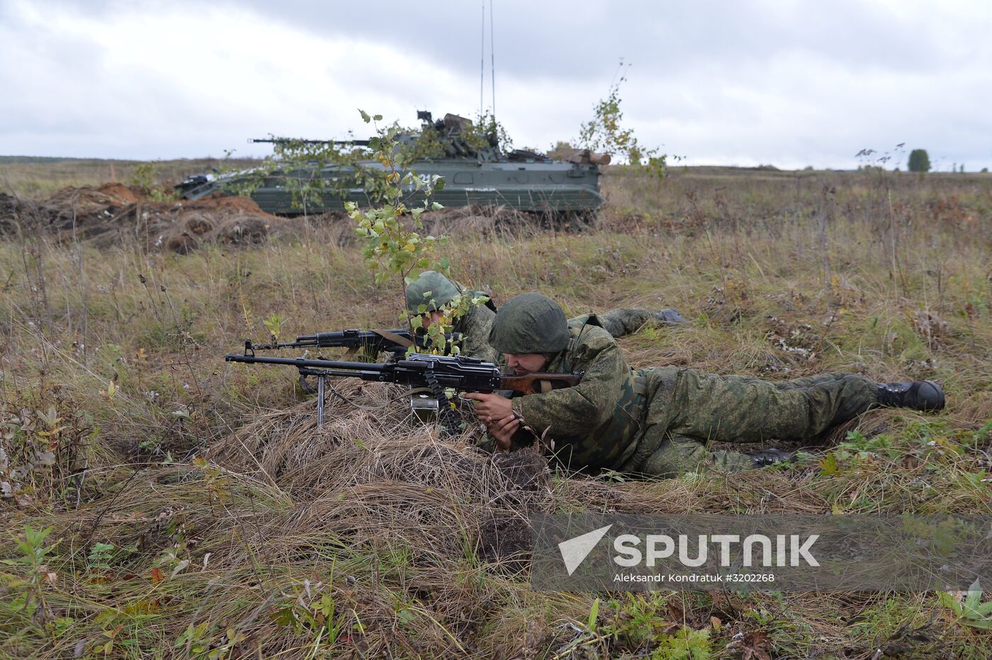 Tank exercises on Chebarkul testing grounds