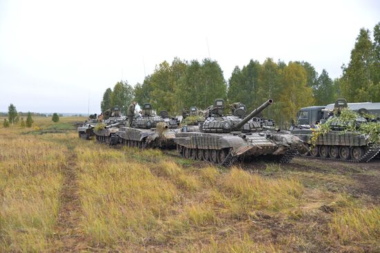 Tank exercises on Chebarkul testing grounds