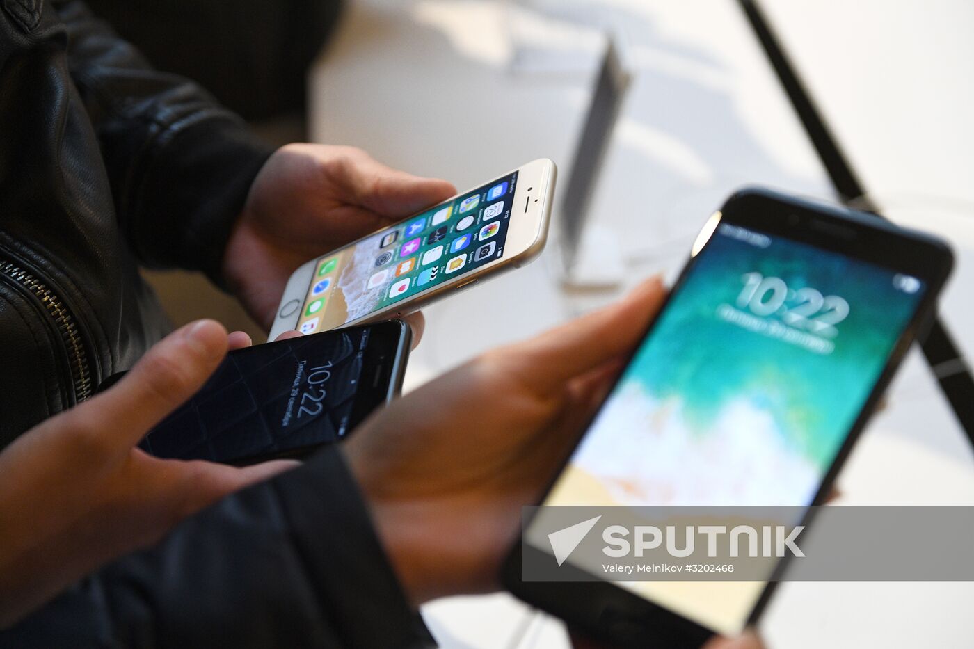 Apple's iPhone 8, iPhone 8 Plus go on sale