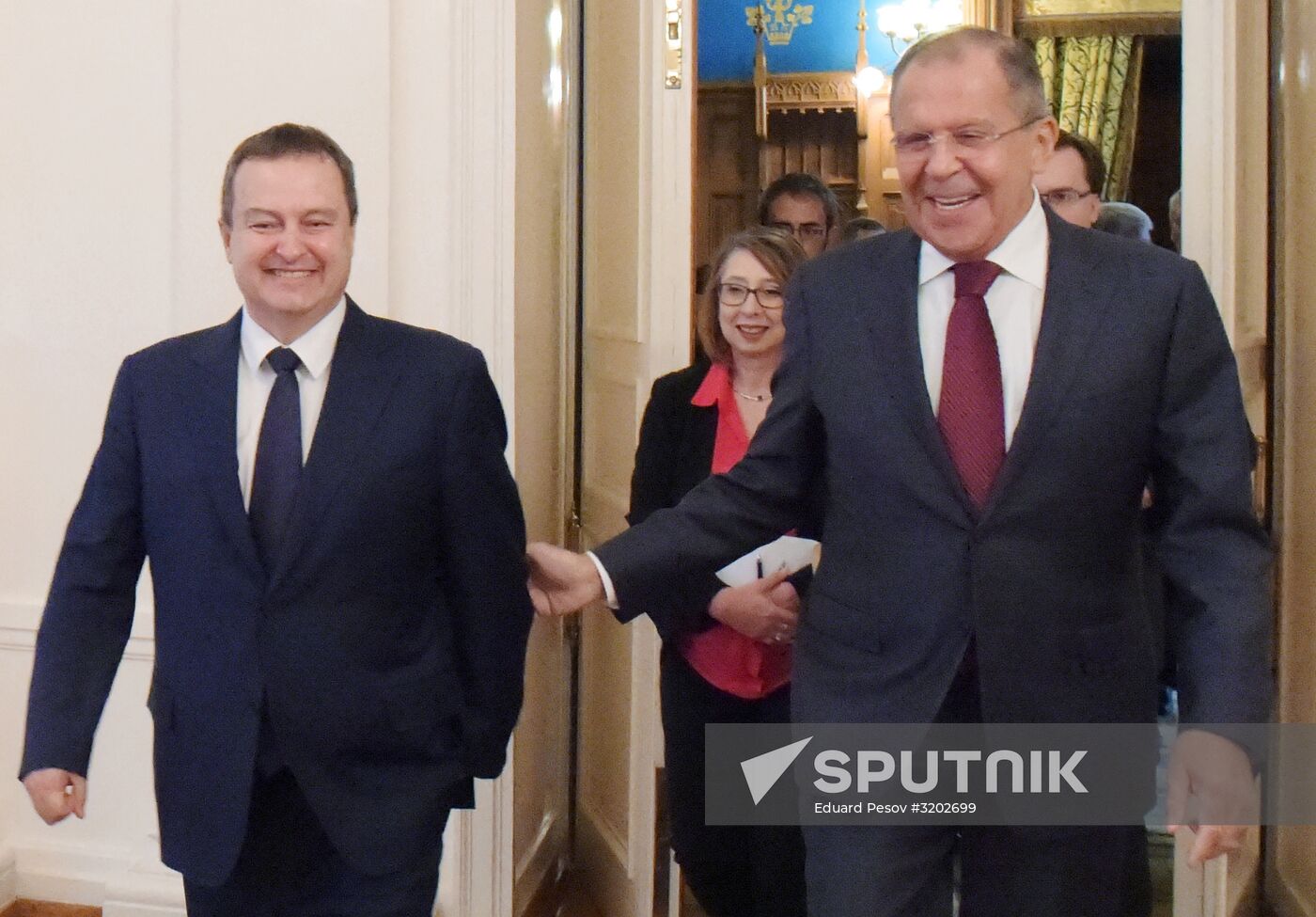 Russian Foreign Minister Sergei Lavrov meets with Serbian counterpart, Ivica Dacic
