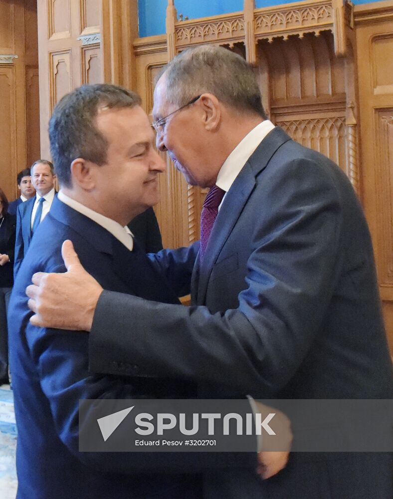 Russian Foreign Minister Sergei Lavrov meets with Serbian counterpart, Ivica Dacic