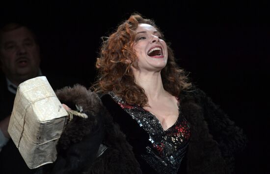 Pre-premiere showing of Idiot at Mossovet Theater