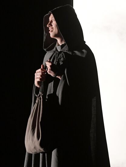 Pre-premiere showing of Idiot at Mossovet Theater