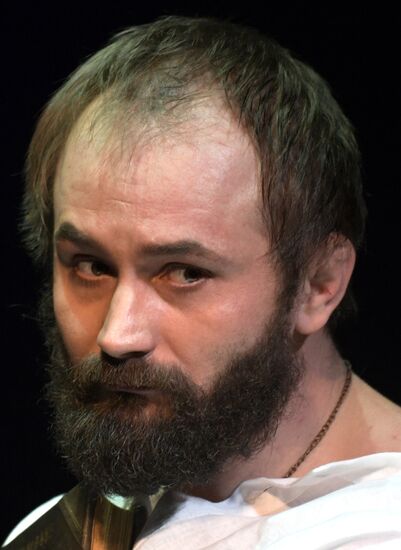Pre-premiere showing of Idiot at Mossovet Theater