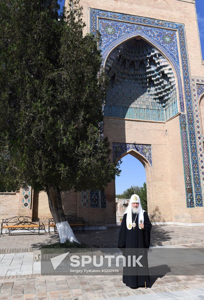 Patriarch Kirill visits Uzbekistan diocese