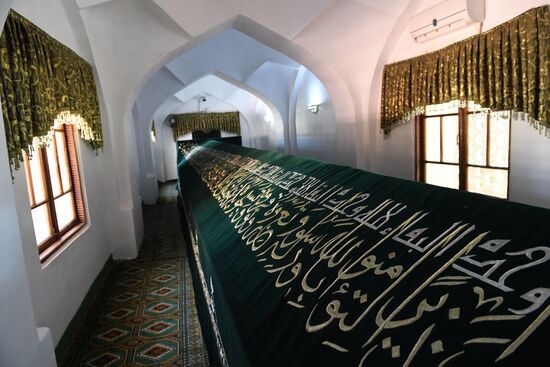 Tomb of Prophet Daniel in Samarkand
