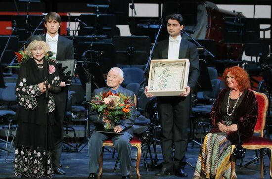 Gala concert devoted to 100th birthday of Yuri Lyubimov