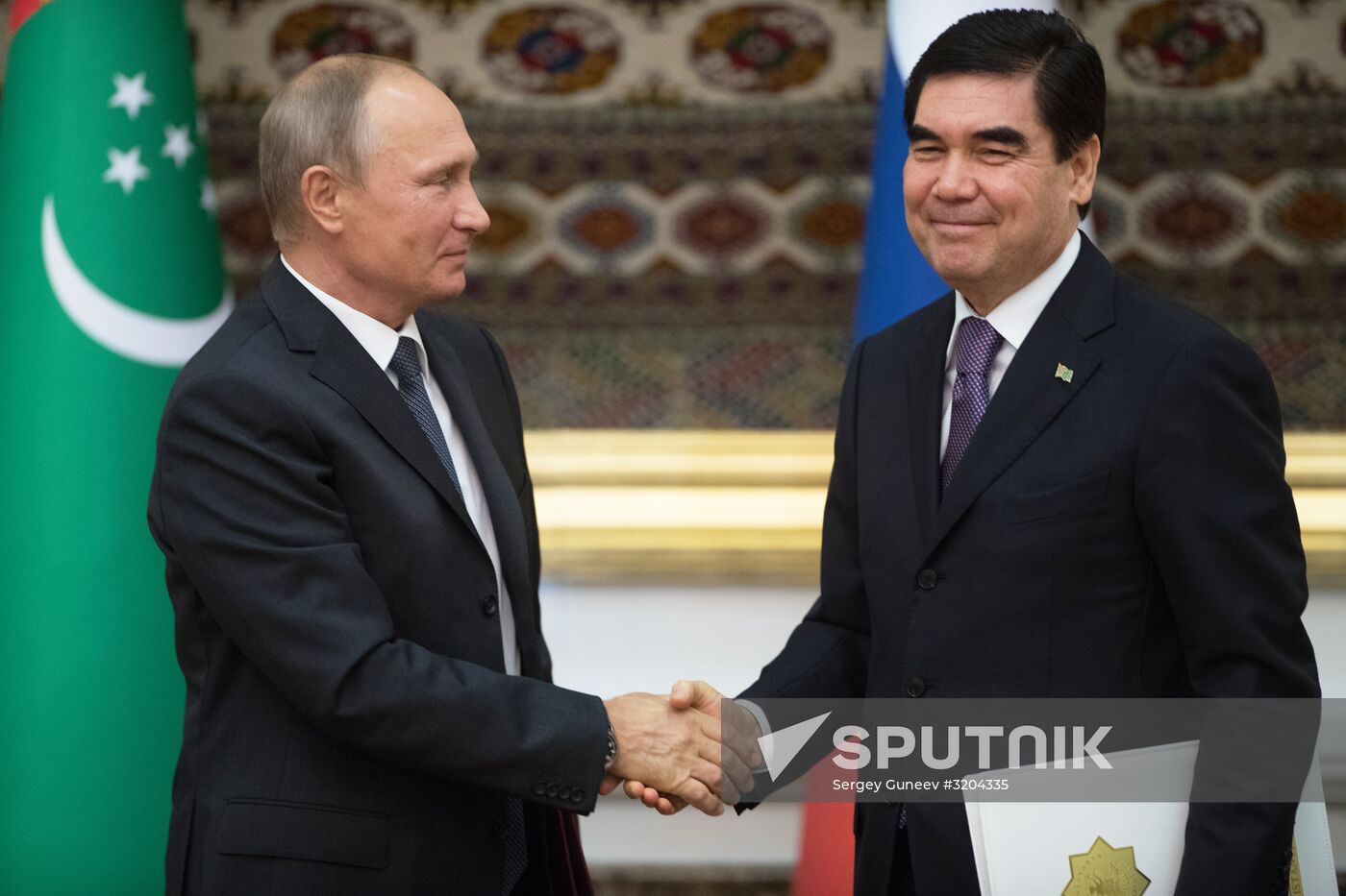 Russian President Vladimir Putin visits Turkmenistan