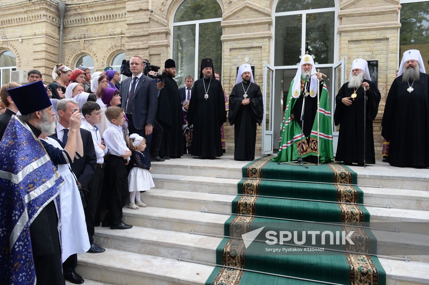 Patriarch Kirill visits Uzbekistan