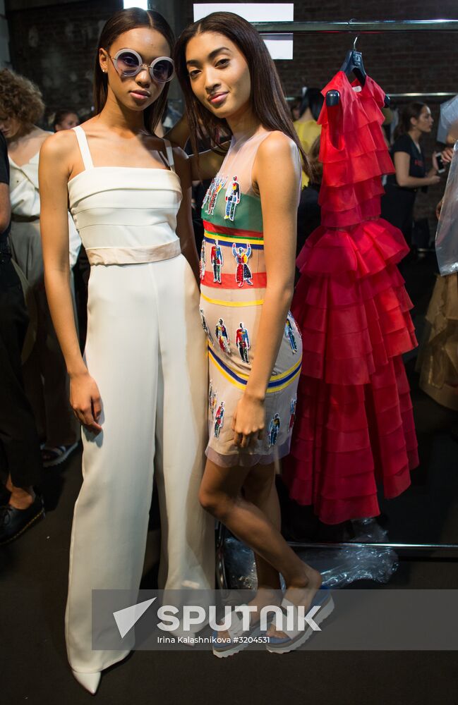 Valentin Yudashkin's new collection at Paris Fashion Week
