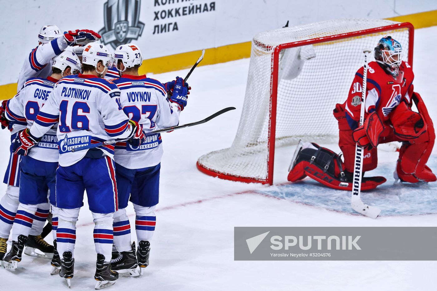 Hockey. Kontinental Hockey League. Lokomotiv vs. SKA