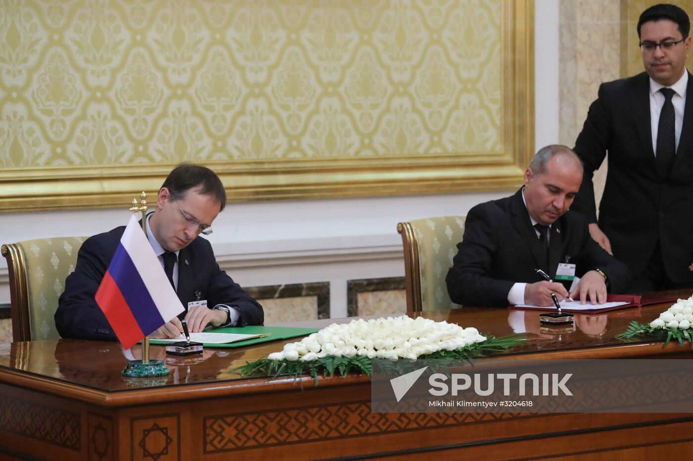 Russian President Vladimir Putin visits Turkmenistan