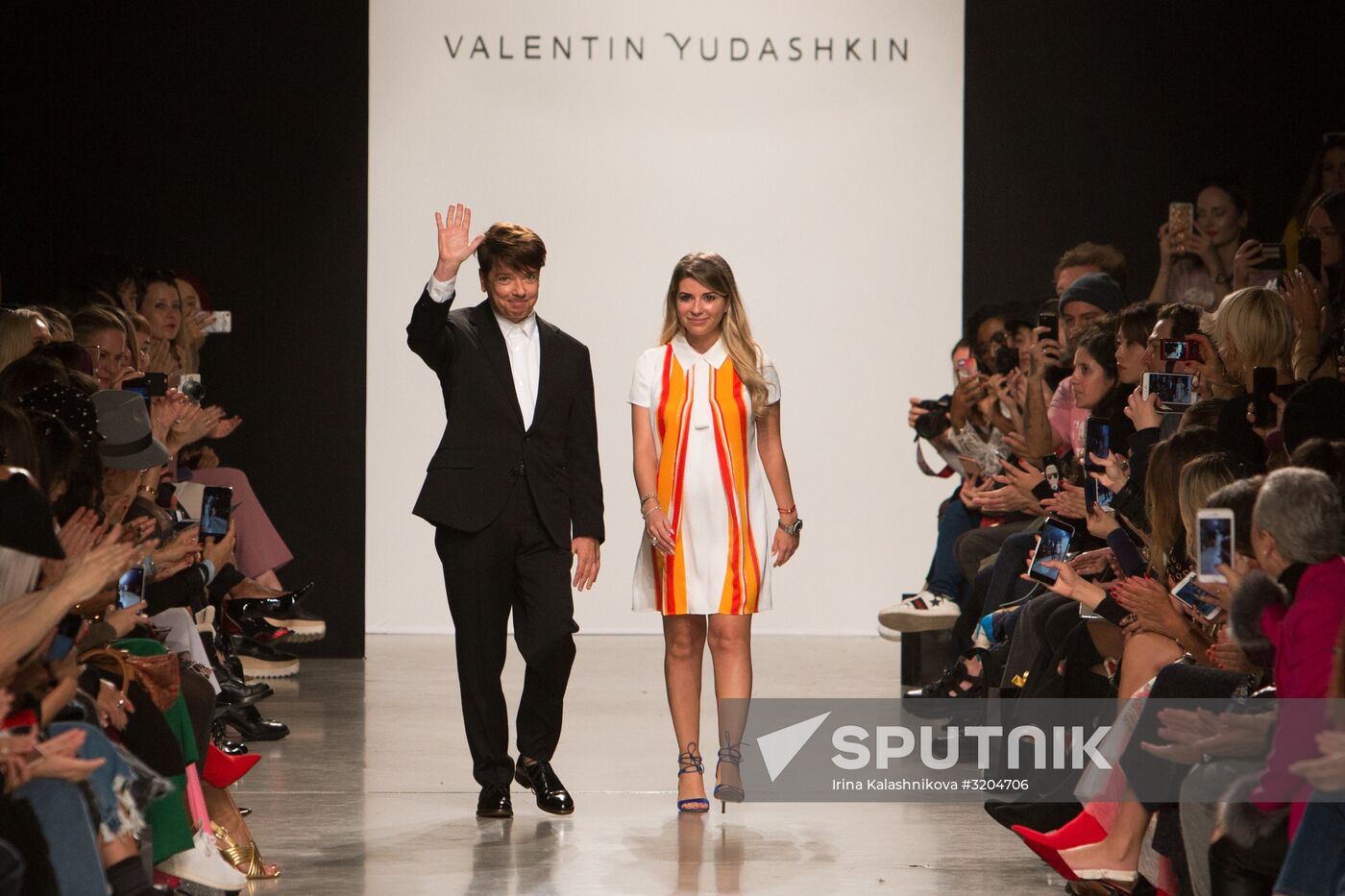 Valentin Yudashkin's new collection at Paris Fashion Week