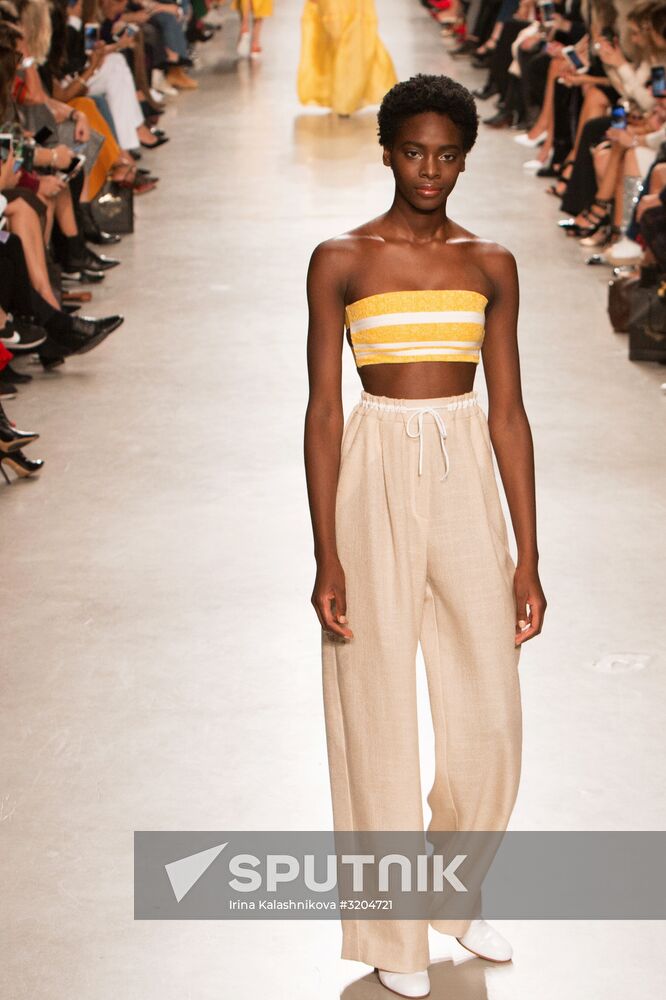 Valentin Yudashkin's new collection at Paris Fashion Week